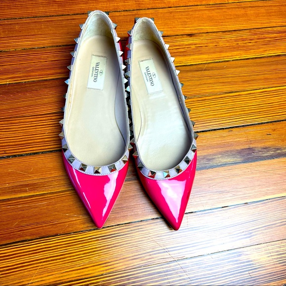 Valentino Garavani Shoes - VALENTNO GARAVNI  Patent Leather Rock Stud Ballet Flats